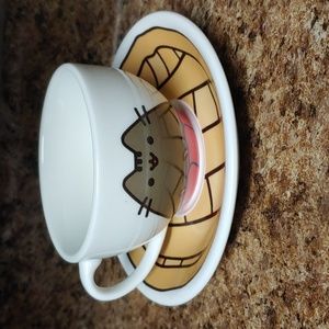 Pusheen Apple Pie Teacup & Saucer